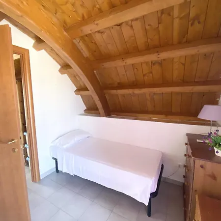 Isca Calabretta M6 Apartment